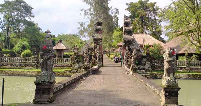 TAMAN AYUN